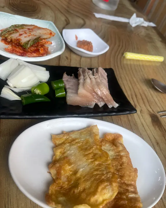 수육과 곁들여 먹는 김치