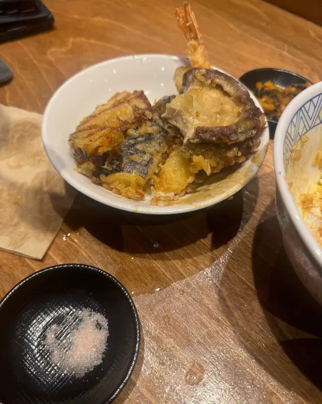 코카모메 텐동의 튀김