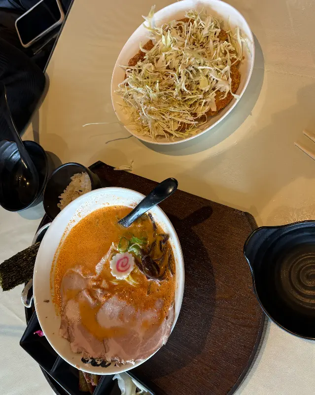 키리라멘의 깔끔한 내부 모습