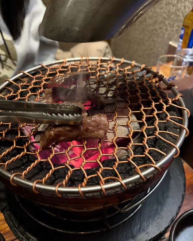 야끼니꾸 굽는 모습