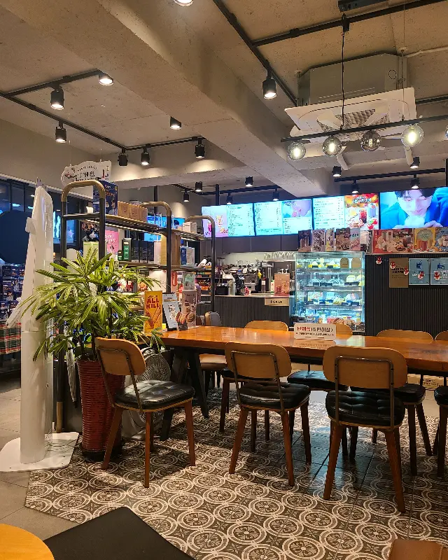 따뜻한 커피 한 잔