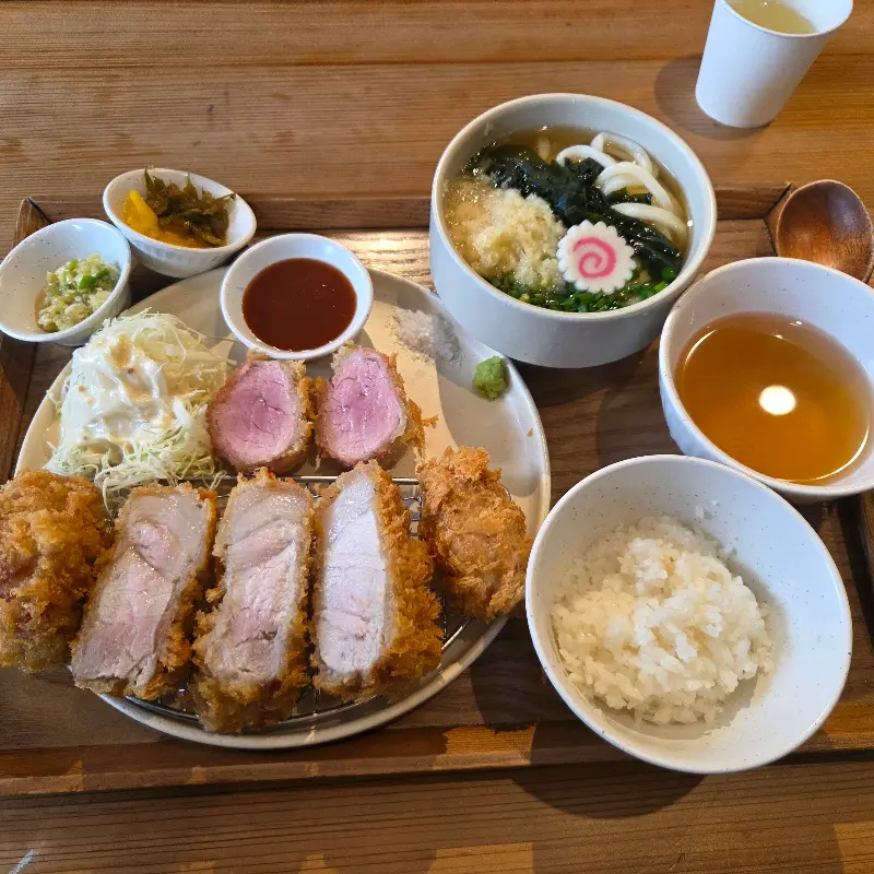 안심카츠 미니우동 세트