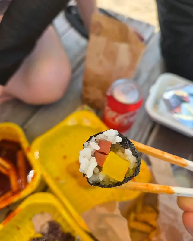 김밥과 떡볶이