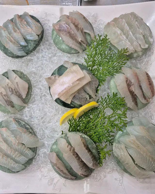 싱싱한 해산물 모듬