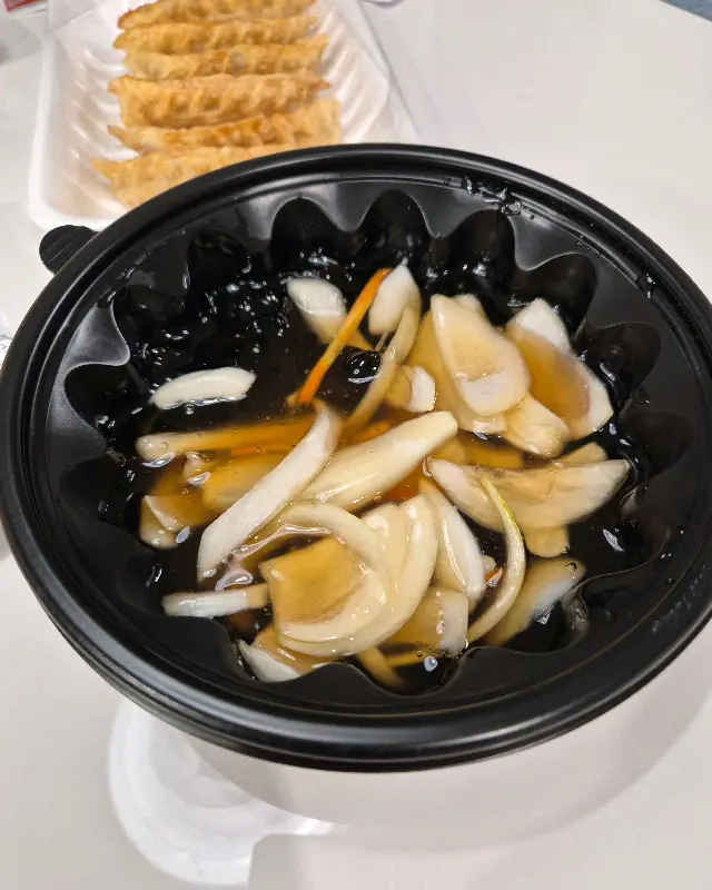 탕수육 소스와 군만두