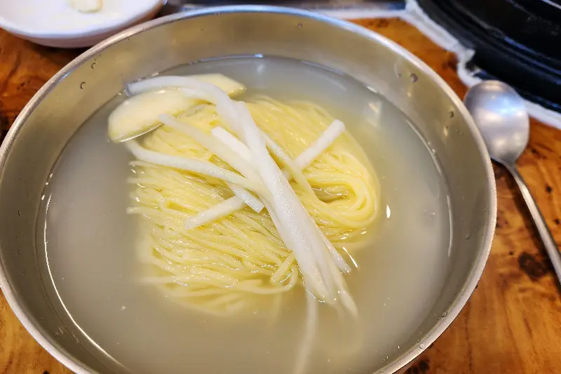 동치미 국수