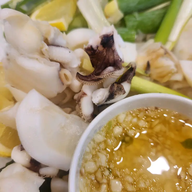 싱싱한 해산물 모듬