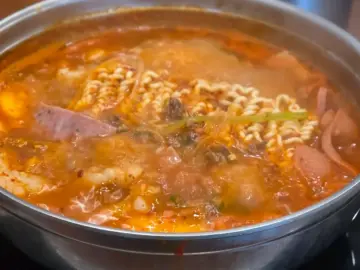 미사에서 맛보는 혼밥의 성지, 마시쏘 부대찌개! 이 맛은 진짜 레전드!
