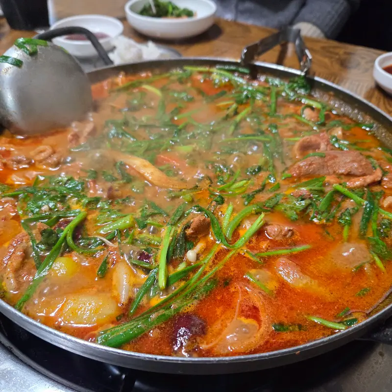 푸짐한 오리전골