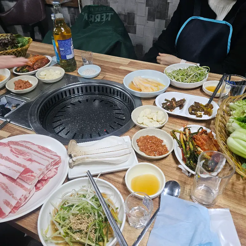 푸짐한 한 상 차림