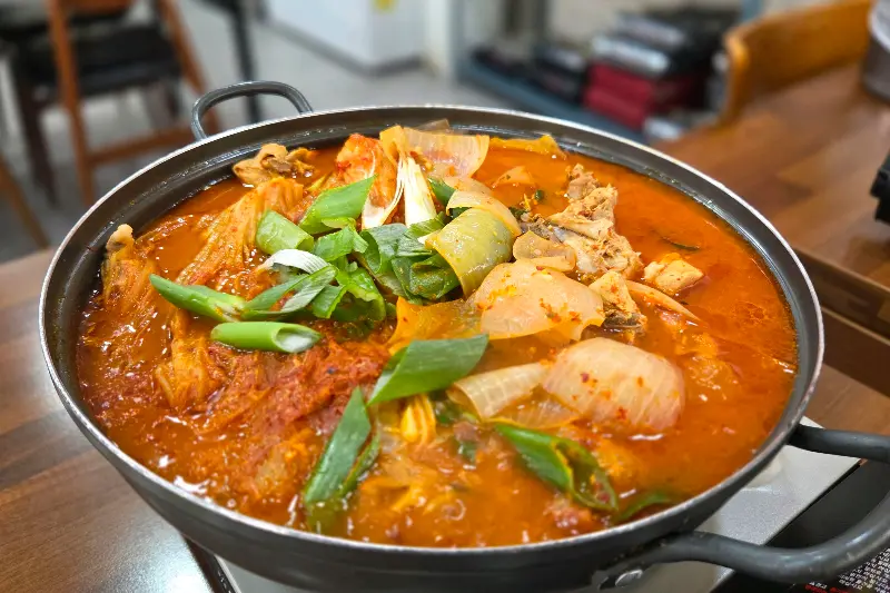 묵은지 닭볶음탕 전체샷