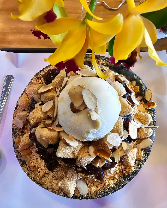 인절미 빙수 클로즈업