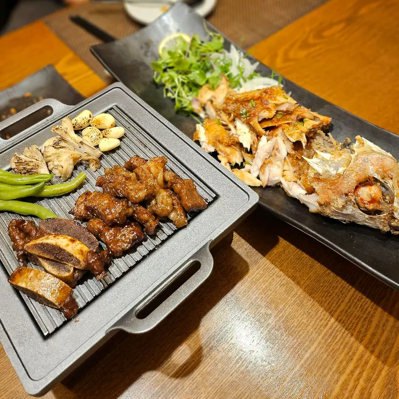 갈비구이와 생선구이