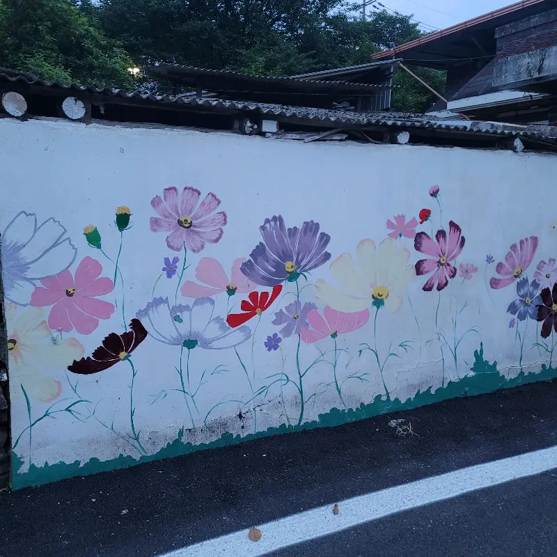 다담뜰 주변 벽화