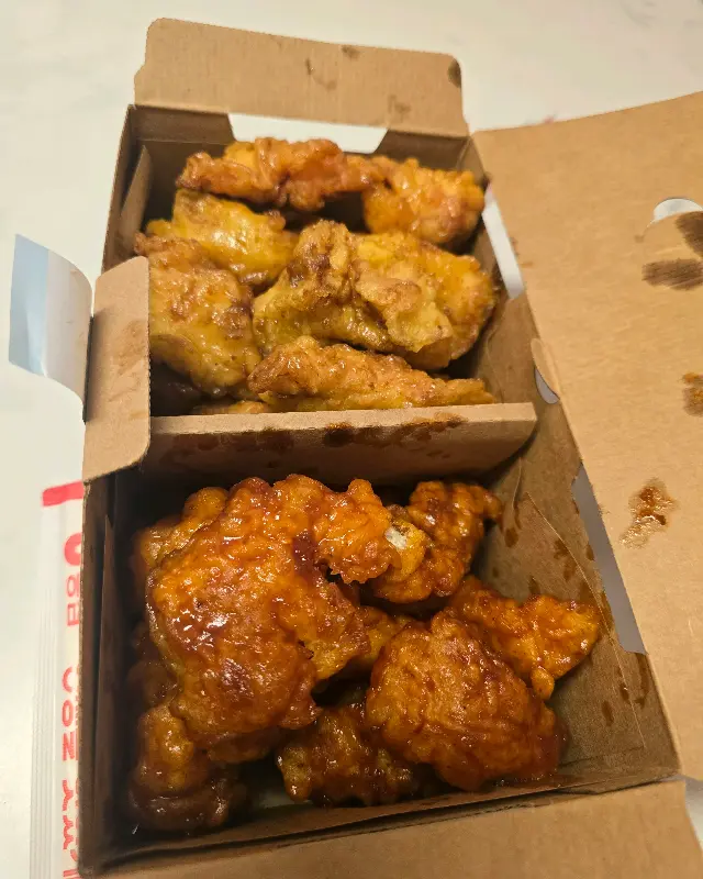 반반 순살 치킨 클로즈업