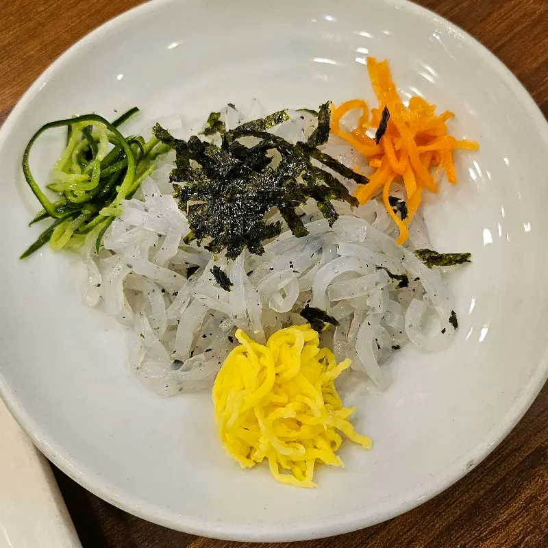 마중가는 길 청포묵