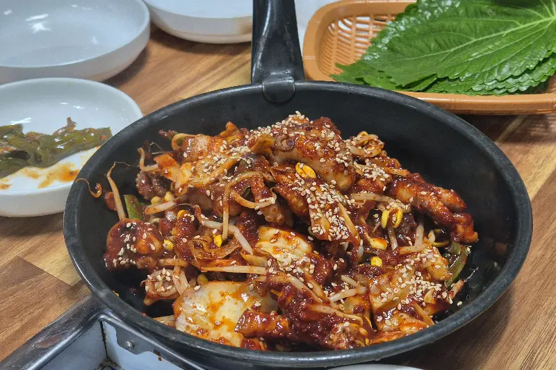 매콤한 쭈꾸미볶음