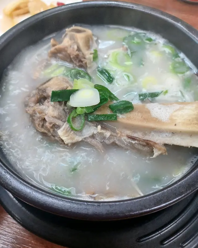 갈비탕 속 갈비