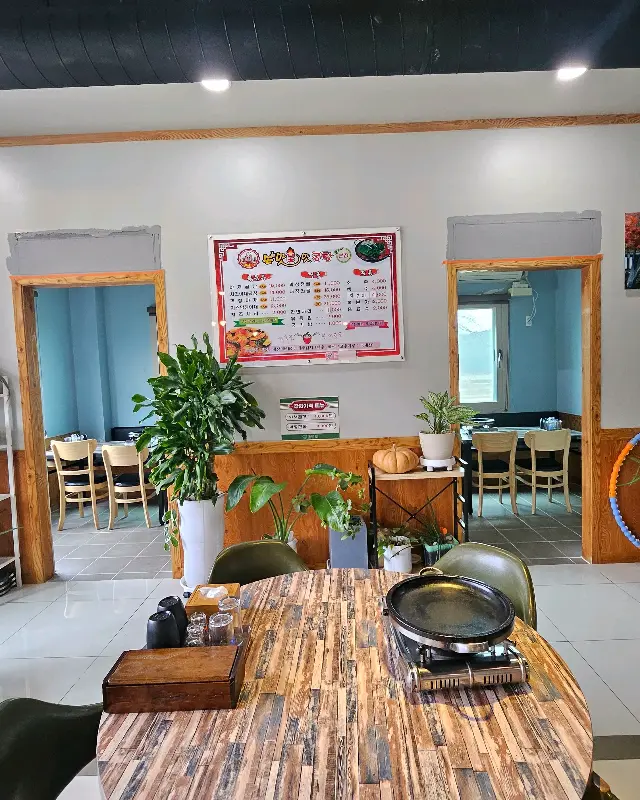 넓고 쾌적한 매장