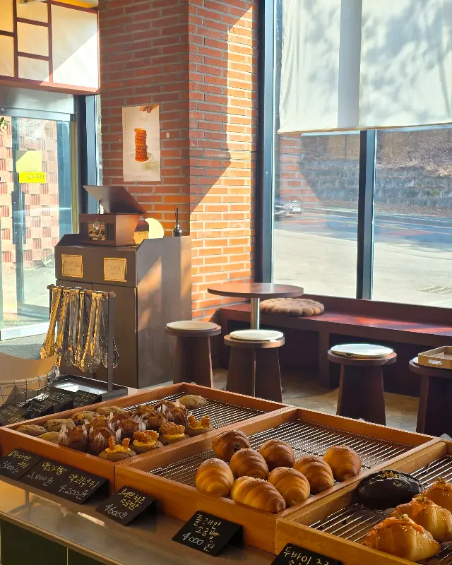 다양한 빵 종류