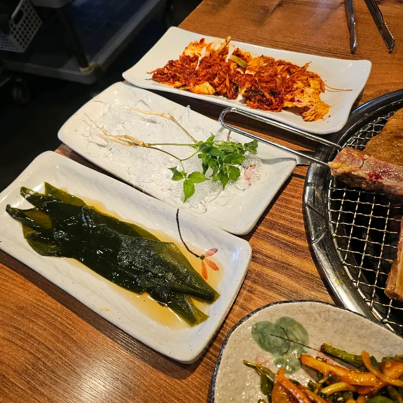 다채로운 밑반찬