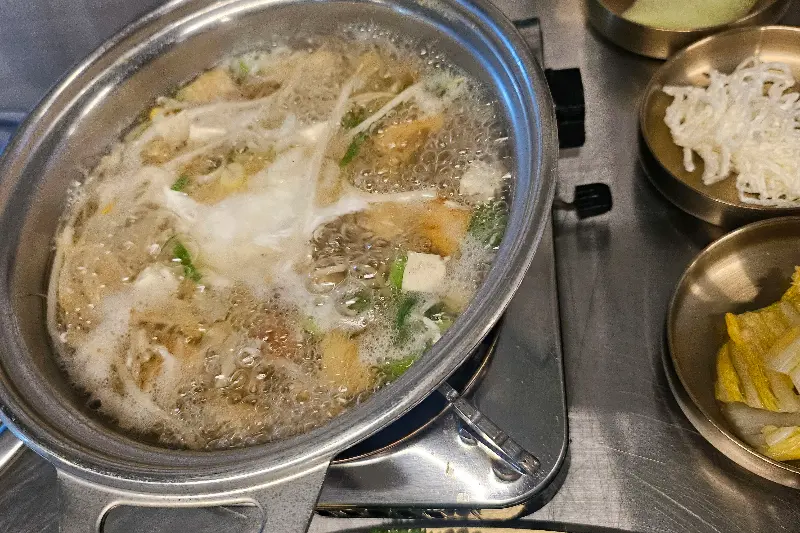 만석동 철판집의 콩나물 북엇국 이미지