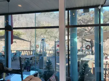 강 뷰에 마음을 빼앗긴 날, 홍천에서 찾은 인생 브런치 맛집