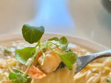 힙하게 즐기는 해운대 브런치, 장산역 메리윤에서 맛집 랩소디!