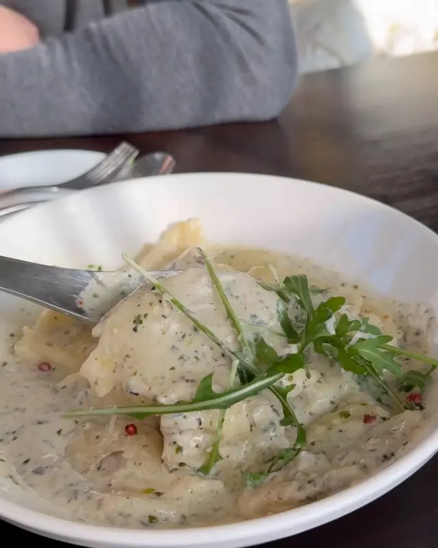 바질 크림 수제비