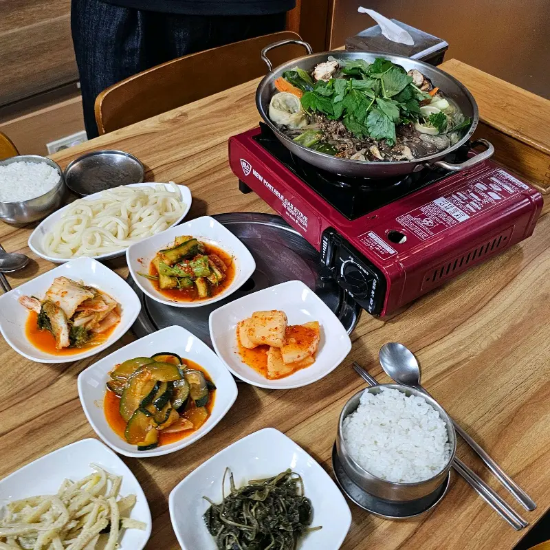 불고기 전골 한 상 차림