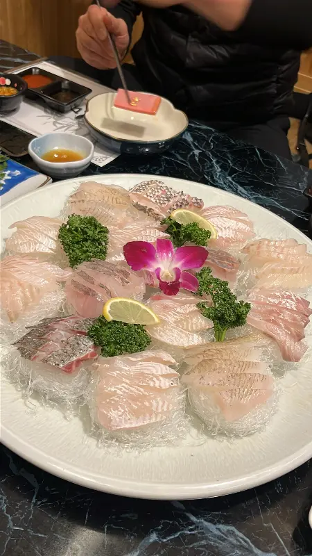 싱싱한 회 한 상