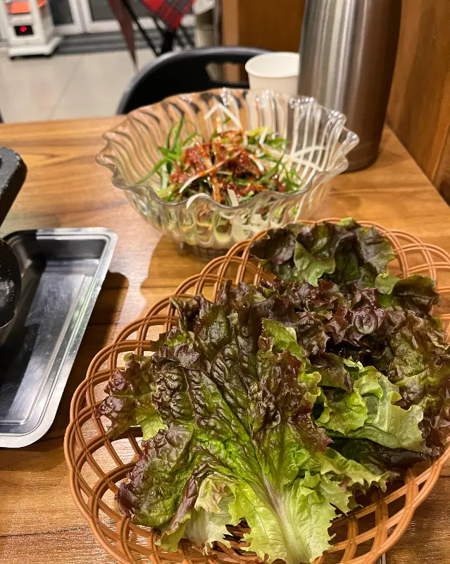 신선한 쌈 채소