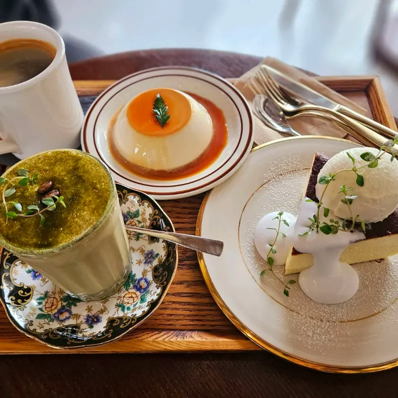 고데레 디저트 전체샷