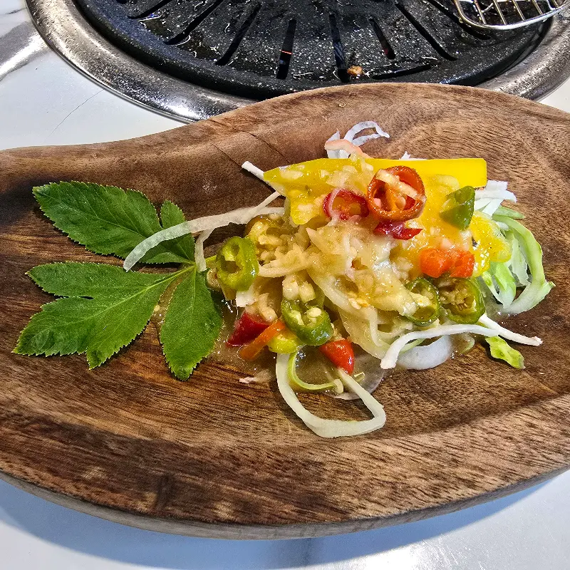 다채로운 곁들임 메뉴