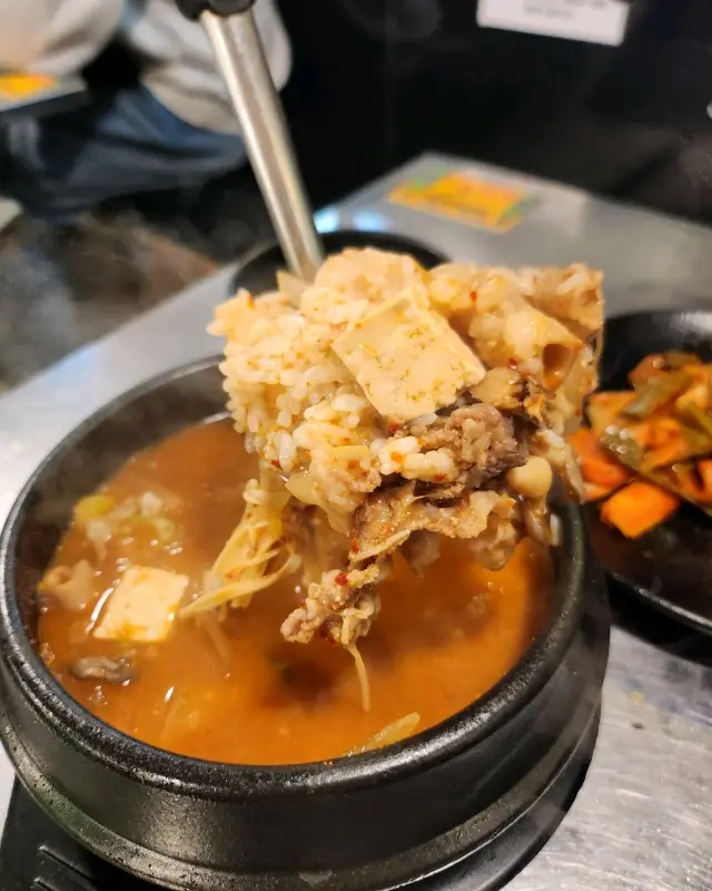 환상적인 맛의 볶음밥