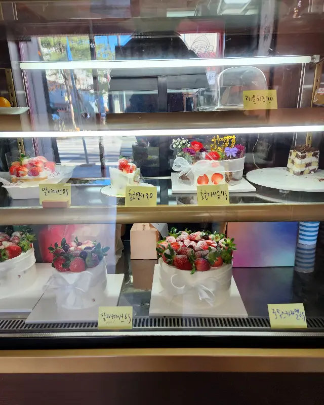 라땅뜨케이크 쇼케이스