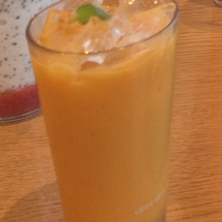 투썸의 상큼한 음료