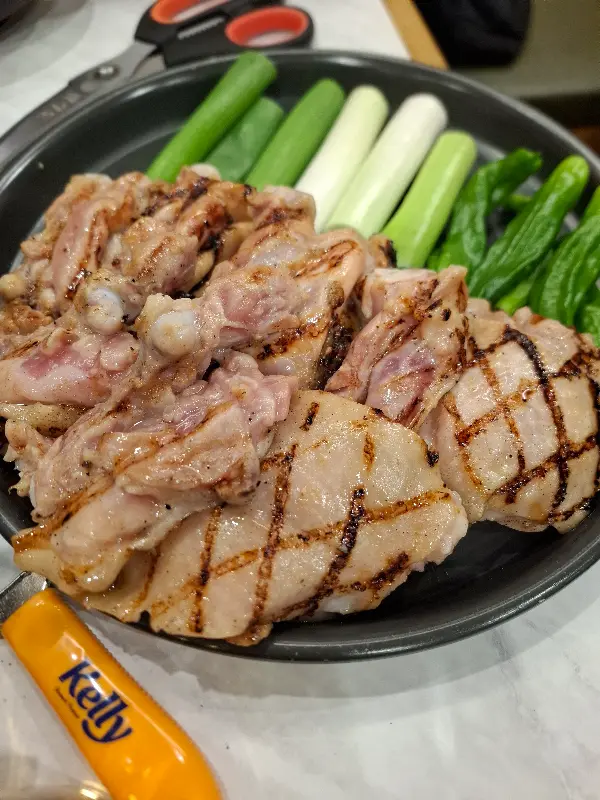 닭갈비와 곁들여 먹는 채소