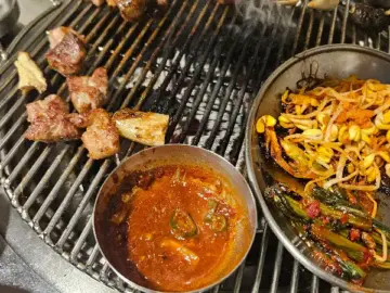 수락산 노포 감성, 뭉치에서 맛보는 돼지 생갈비 레전드 맛집