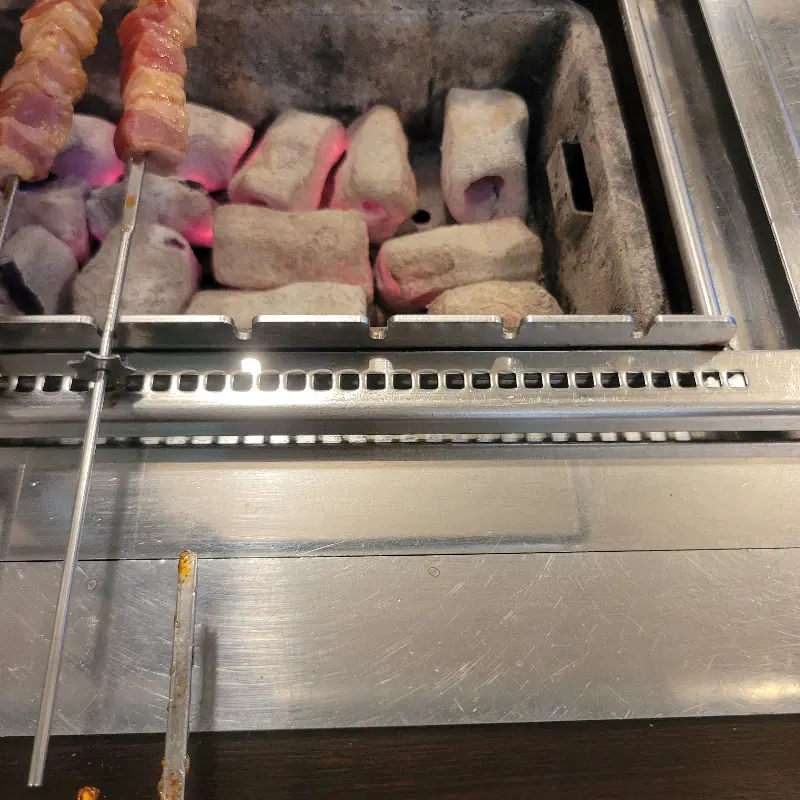 잘 구워진 양꼬치