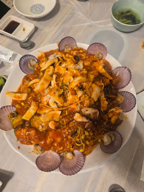 해물찜의 푸짐한 비주얼