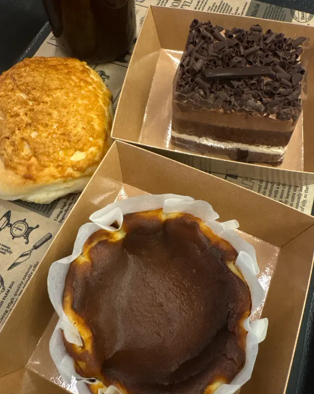 맛있는 빵과 커피