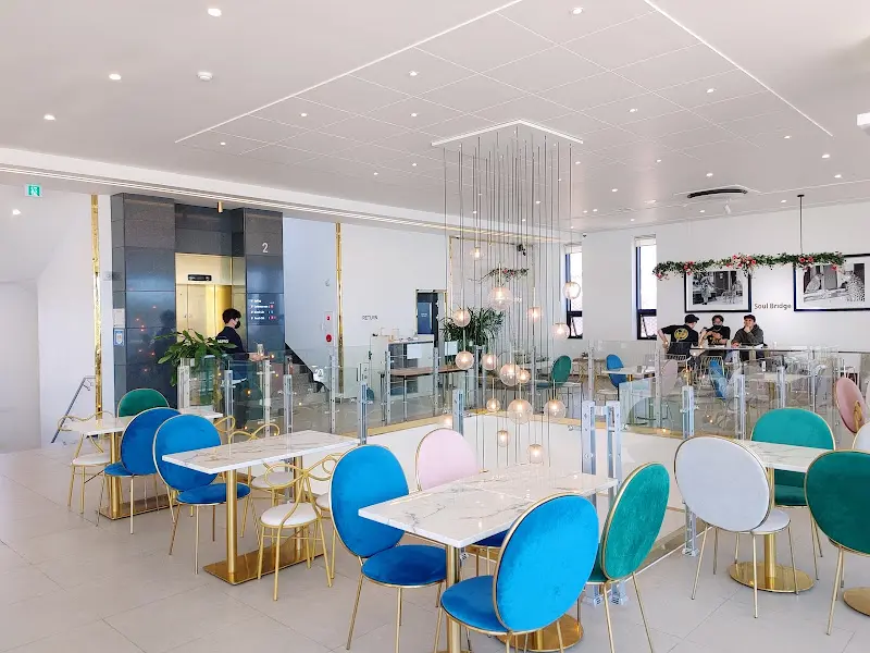 소울브릿지 2층 내부