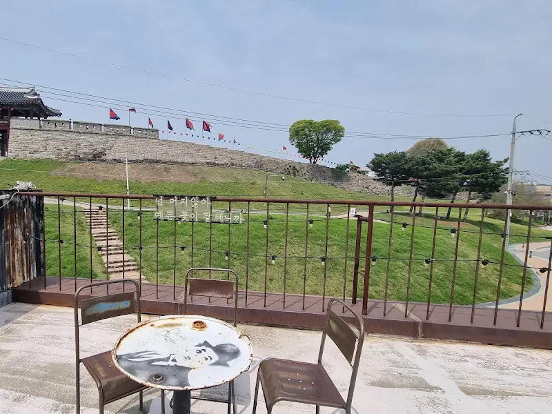 2층에서 바라본 홍주읍성