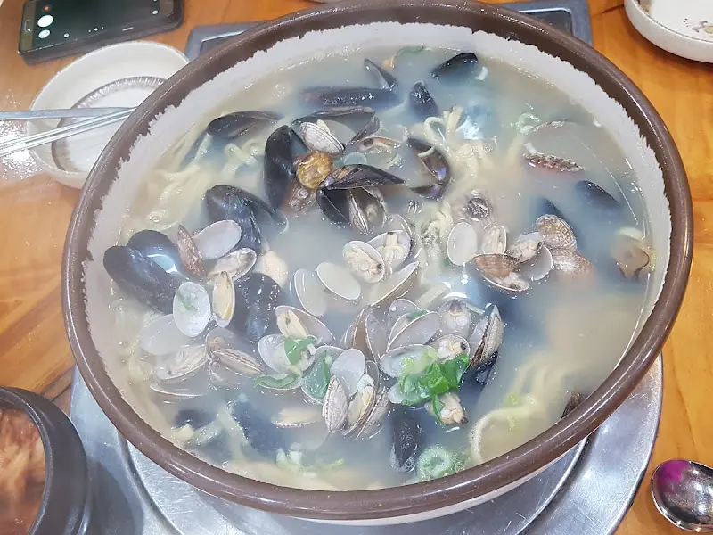 해물칼국수