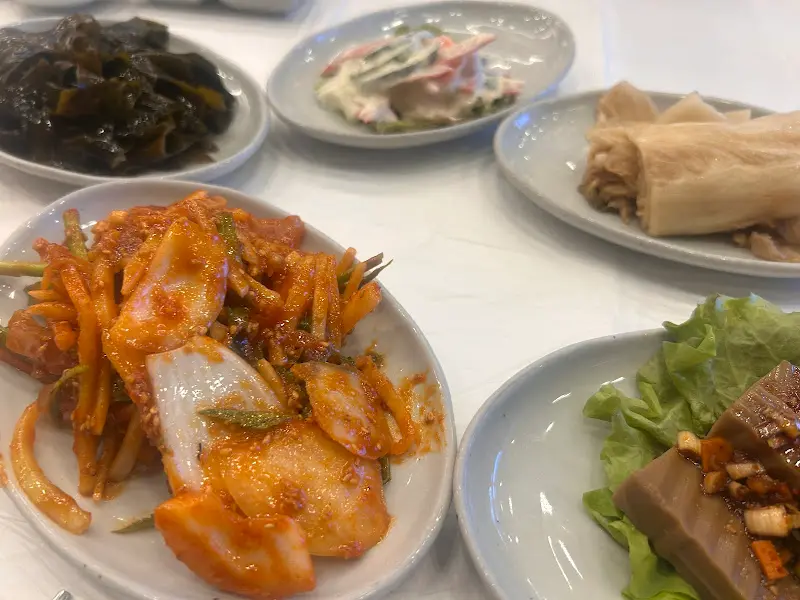 다채로운 밑반찬