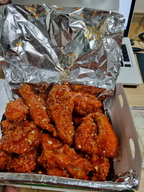 매콤달콤한 양념 치킨