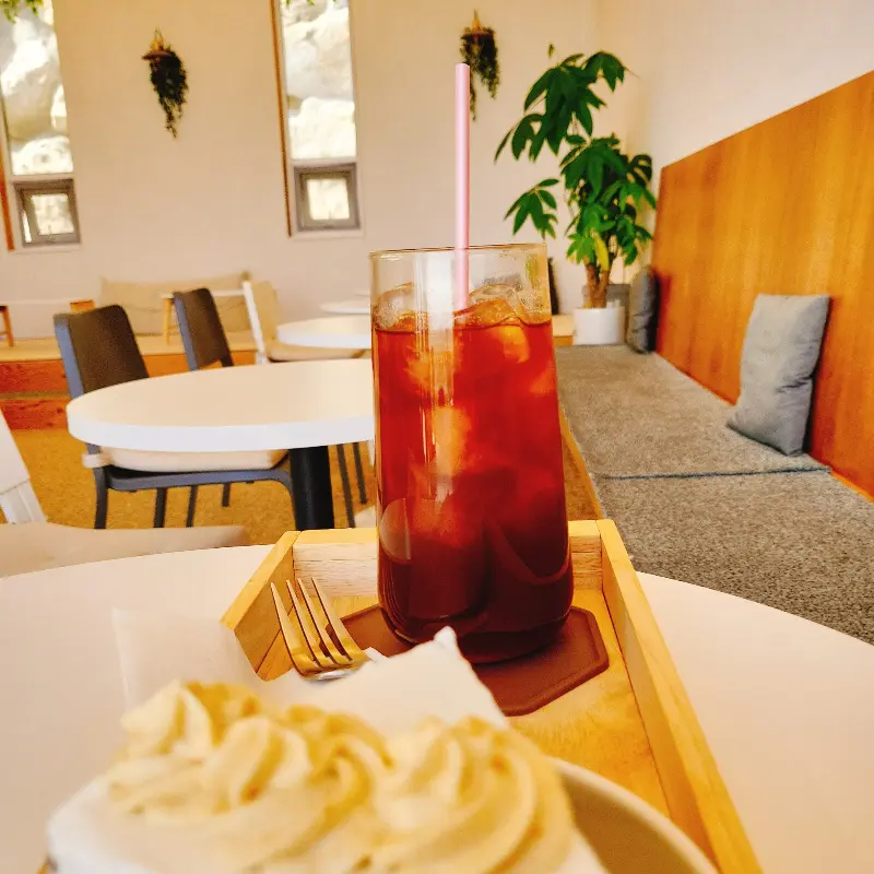 마루카페 내부 좌석