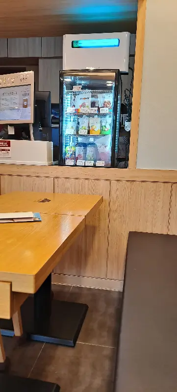 본죽 내부 인테리어