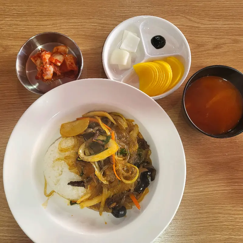 차이나루 내부 모습